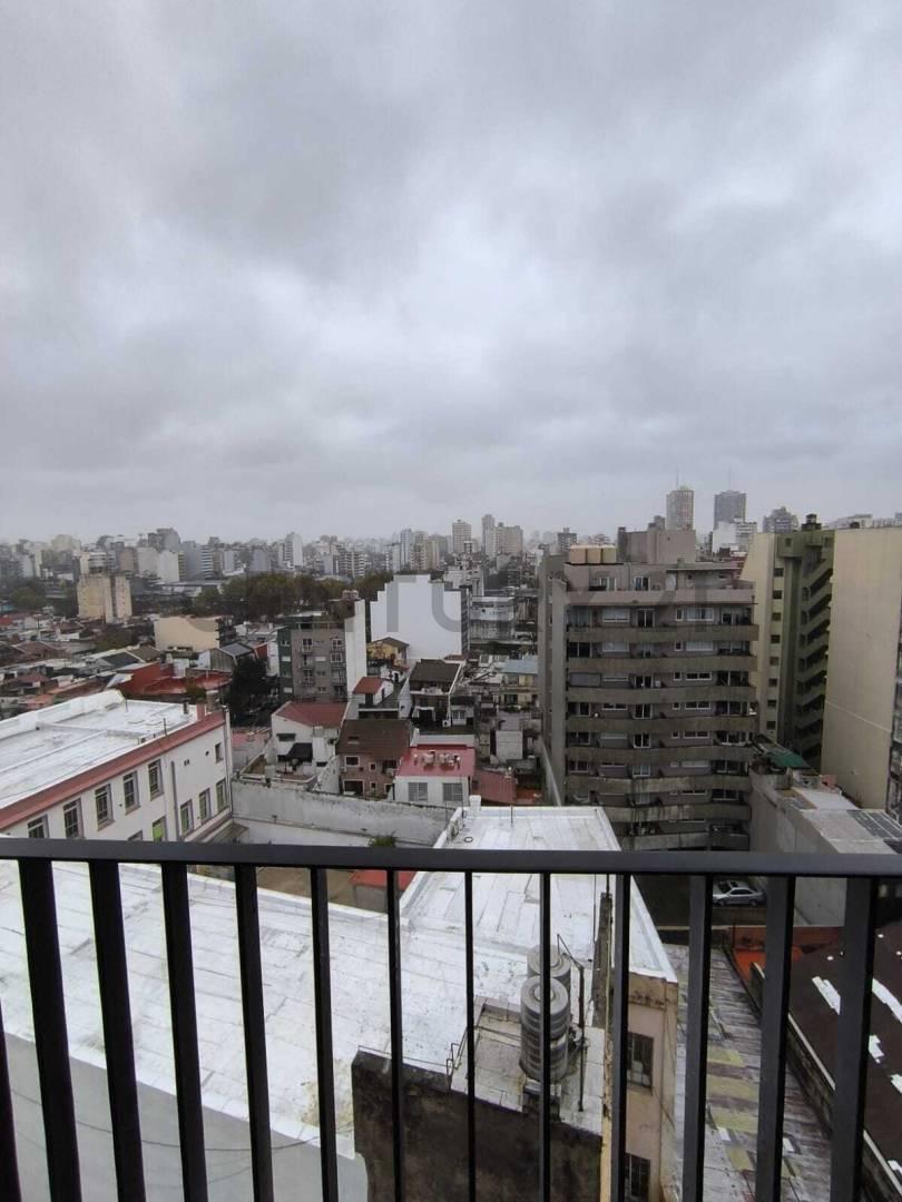 Foto de Hermoso monoambiente en alquiler al contrafrente con balcón en San, imagen 1