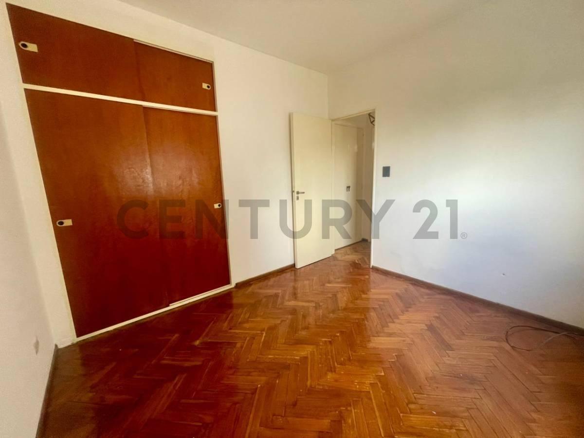 Foto de Departamento 2 ambientes en alquiler – Villa del Parque, imagen 3