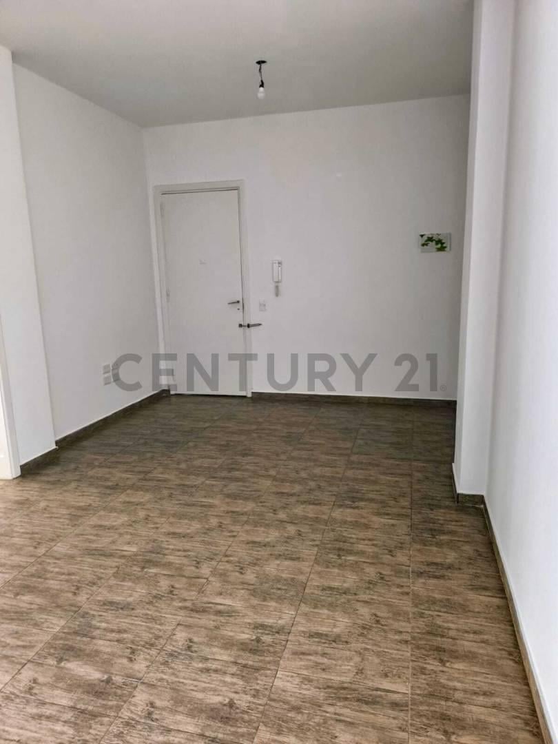 Foto de PH 3 ambientes con patio en Alquiler, imagen 4