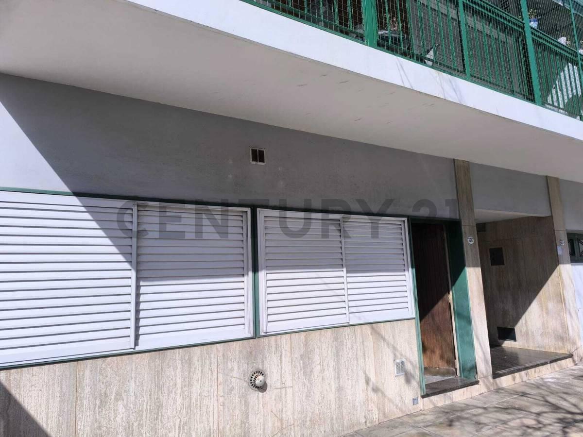 Foto de ALQUILER 2 AMBIENTES, PATIO Y COCHERA – VILLA DEVOTO – USO PROFESIONAL, imagen 1