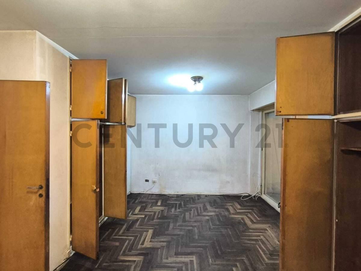 Foto de ALQUILER 2 AMBIENTES, PATIO Y COCHERA – VILLA DEVOTO – USO PROFESIONAL, imagen 4