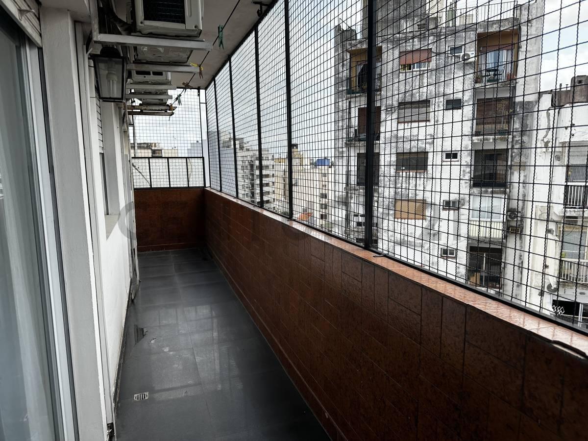 Foto de Alquiler - Semipiso 4 amb. contrafrente c/balcón y palier privado en, imagen 4