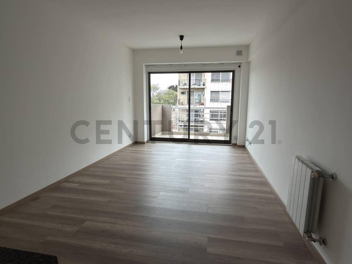 Foto de Villa del Parque- Depto 2 ambientes al frente, balcón y espacio, imagen 3