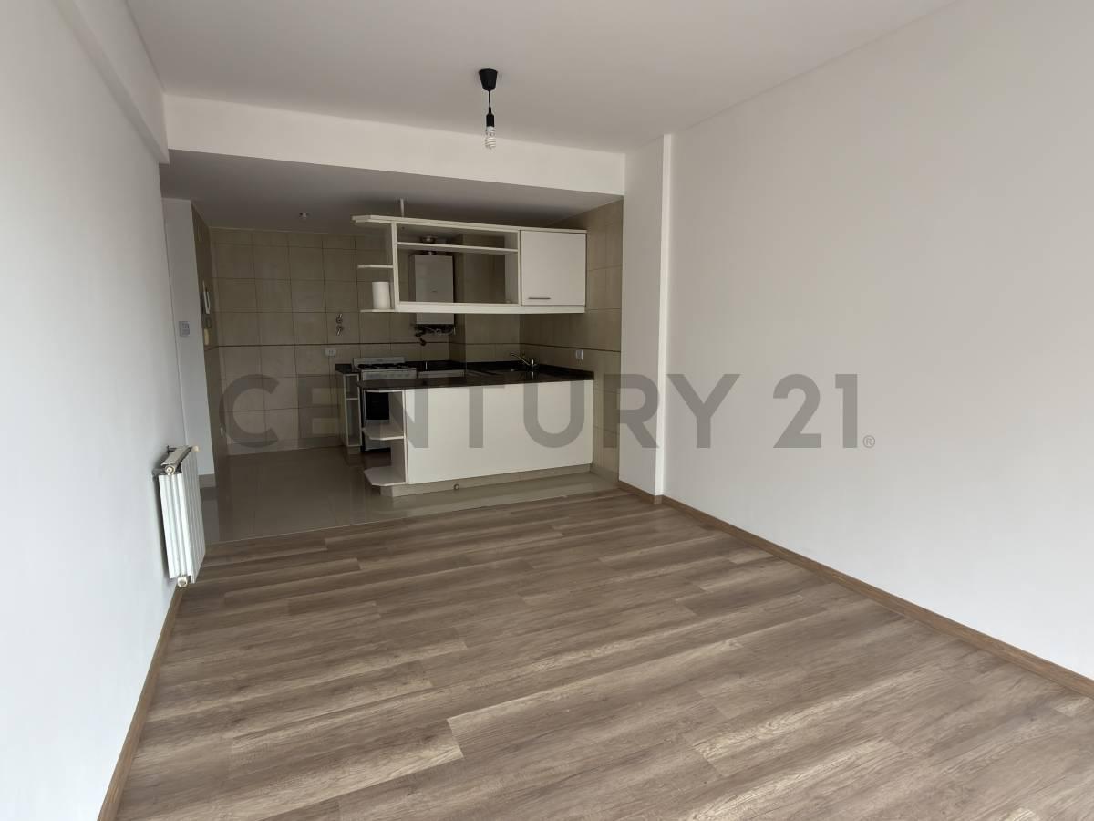 Foto de Villa del Parque- Depto 2 ambientes al frente, balcón y espacio, imagen 2