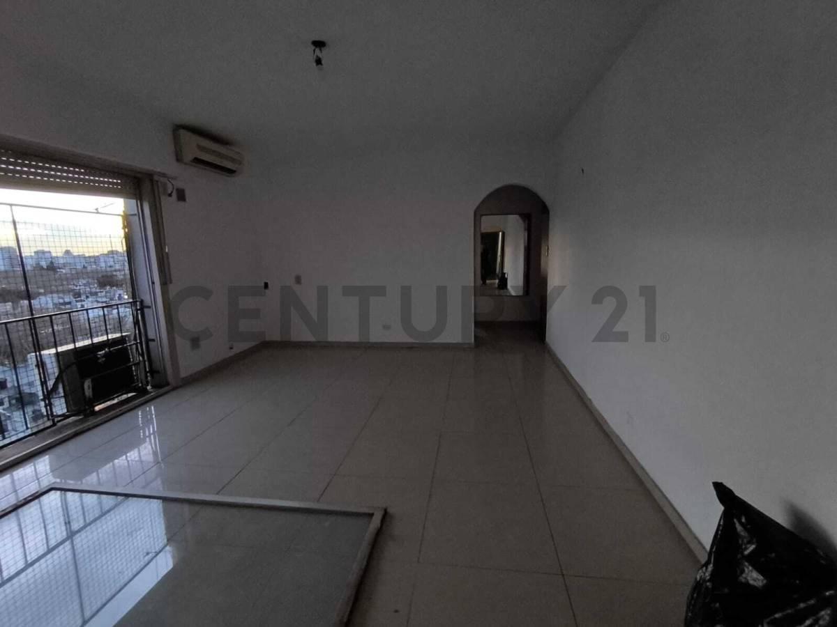 Foto de ALQUILER 3 AMBIENTES LATERAL – VILLA DEL PARQUE, imagen 1