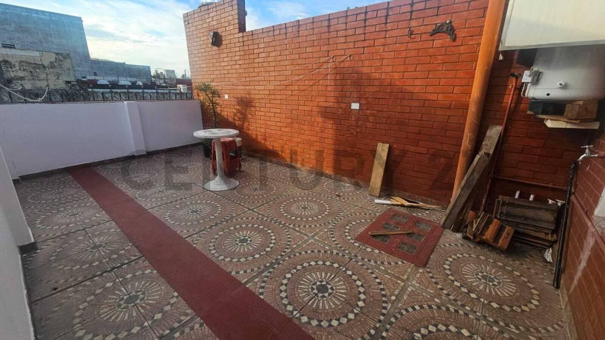Foto de PH 3 AMBIENTES CON QUINCHO, TERRAZA Y PARRILLA – VILLA DEL PARQUE, imagen 1