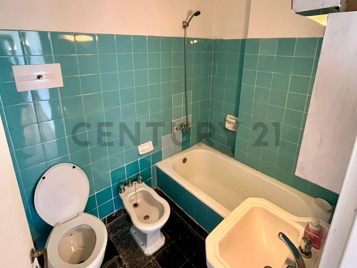 Foto de Dpto. 2 Amb. en alquiler en Piso 17 - Luminoso, Amplio, con Parquet y, imagen 4