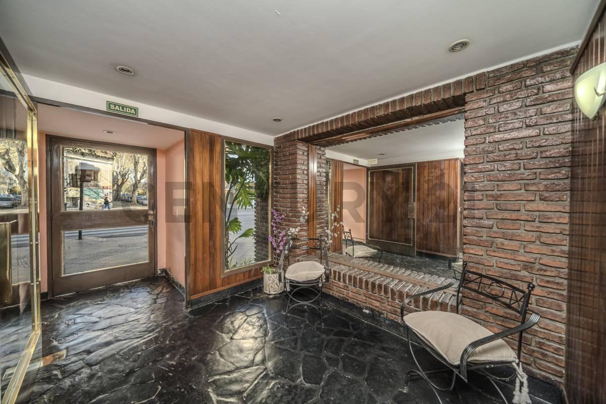 Foto de VENTA FLORESTA 3AMB APTO CREDITO PERMUTA, imagen 1