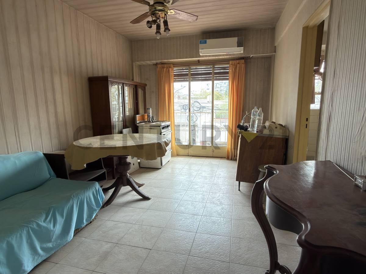 Foto de Departamento 2 ambientes en venta - Villa del Parque, imagen 1