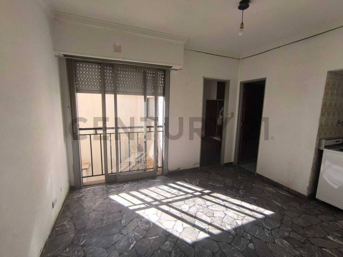 Foto de Venta de 2 Ambientes Lateral en Villa del Parque, imagen 1