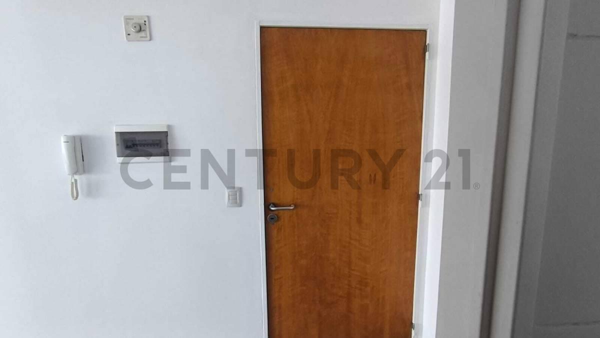 Foto de ALQUILER MONOAMBIENTE CON BALCÓN – MONTE CASTRO, imagen 5