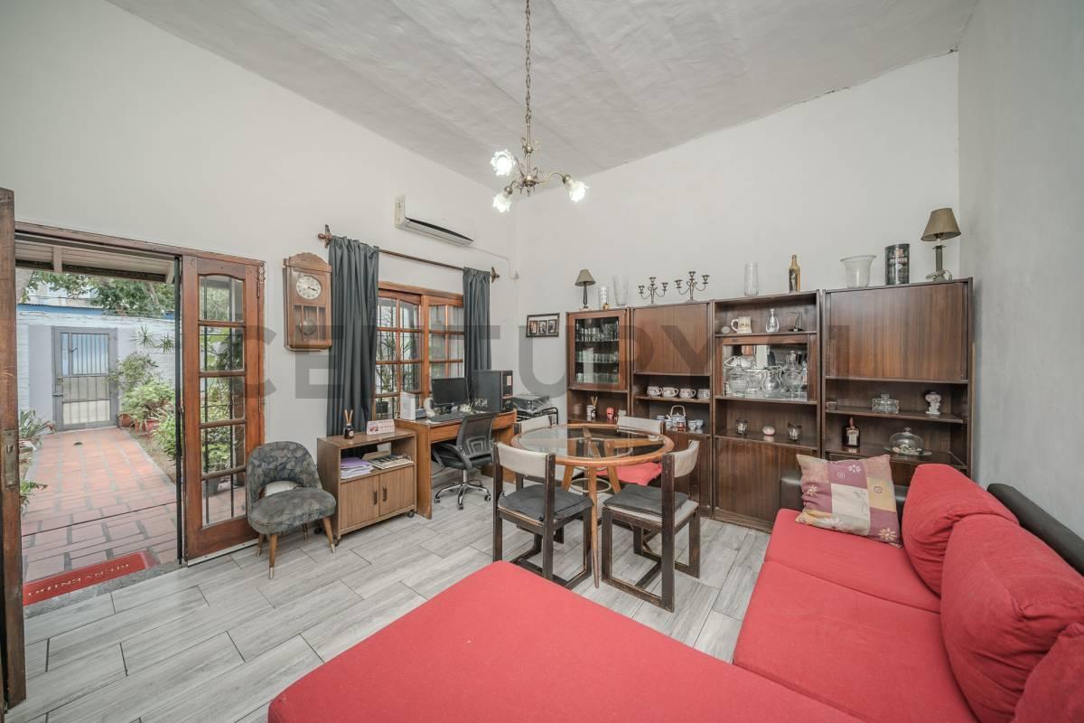 Foto de VENTA CASA 3 AMBIENTES CON PATIO -ACEPTA PERMUTA- General San Martín, imagen 4