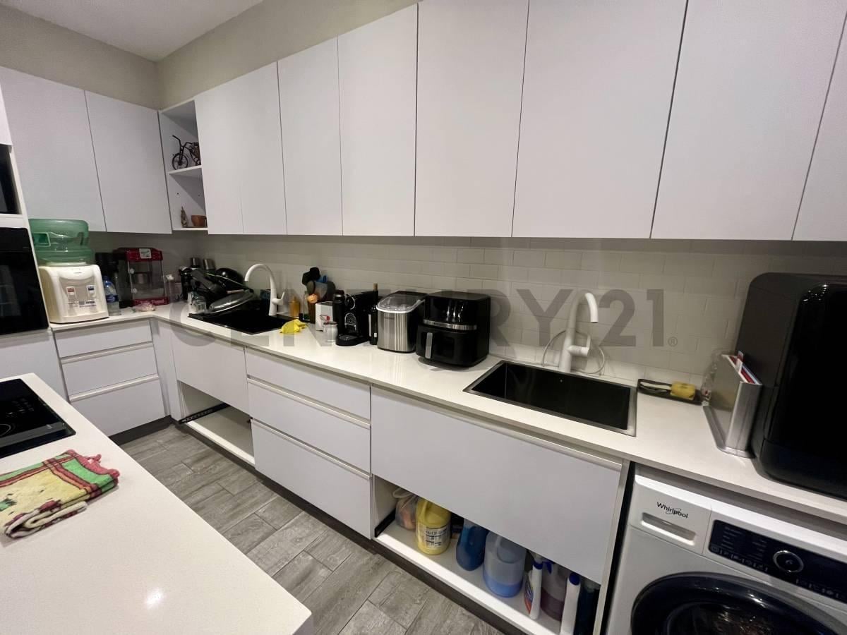 Foto de PH tipo casa riciclado a nuevo - Sin expensas - San Cristobal, imagen 1