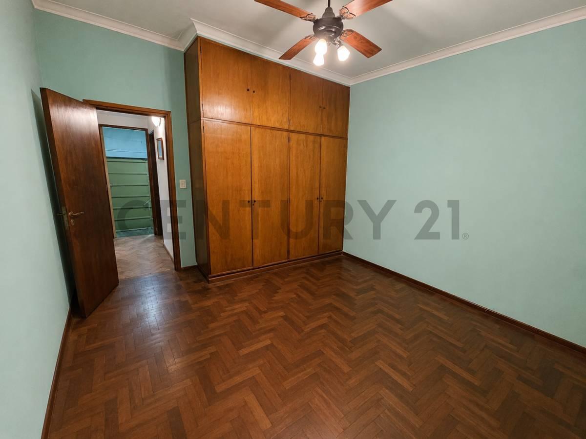 Foto de ESPECTACULAR CHALET EN SAAVEDRA/ IDEAL 2 FAMILIAS, imagen 5