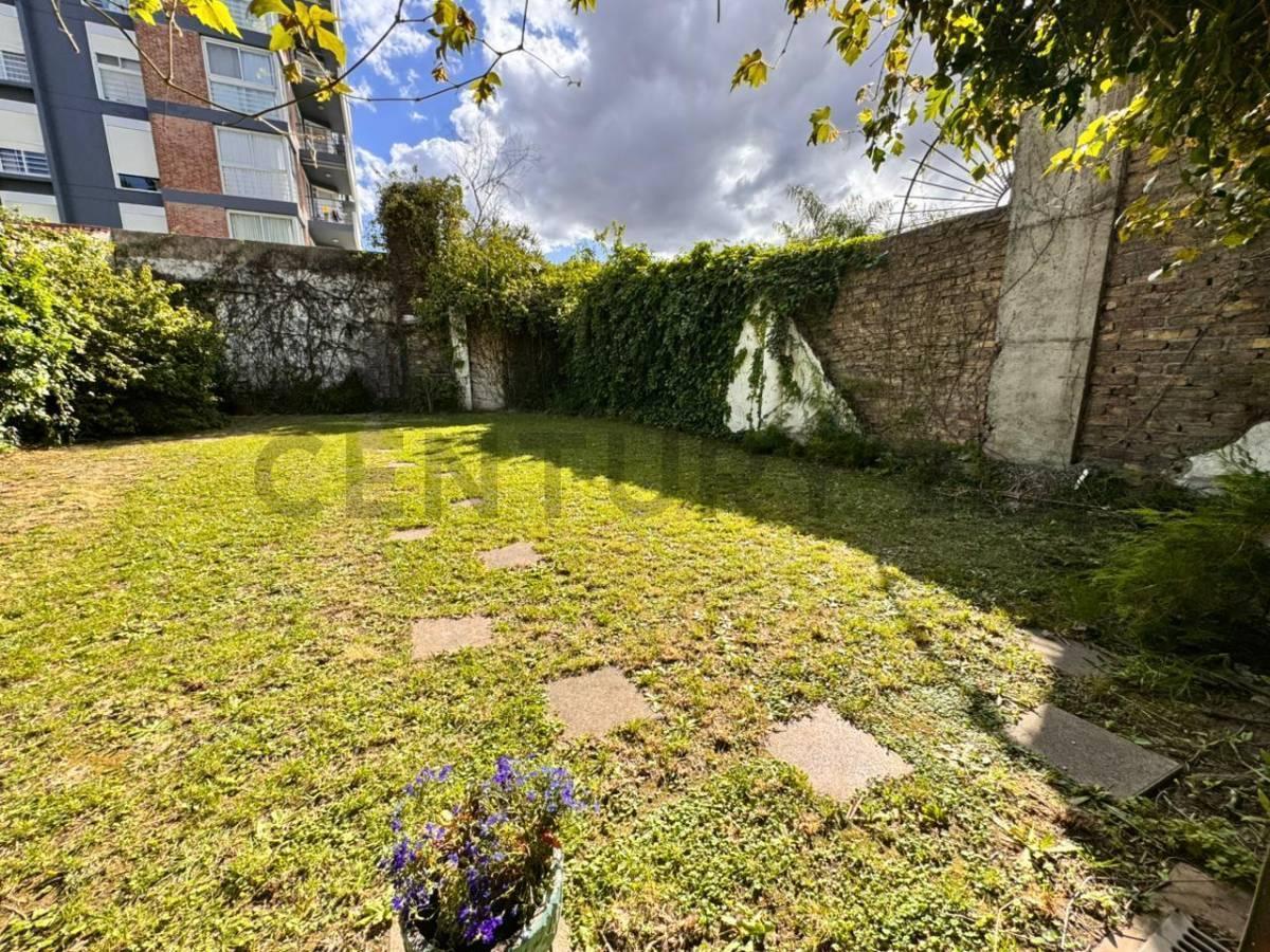 Foto de Venta de PH 5 ambientes + escritorio en Villa del Parque, imagen 1