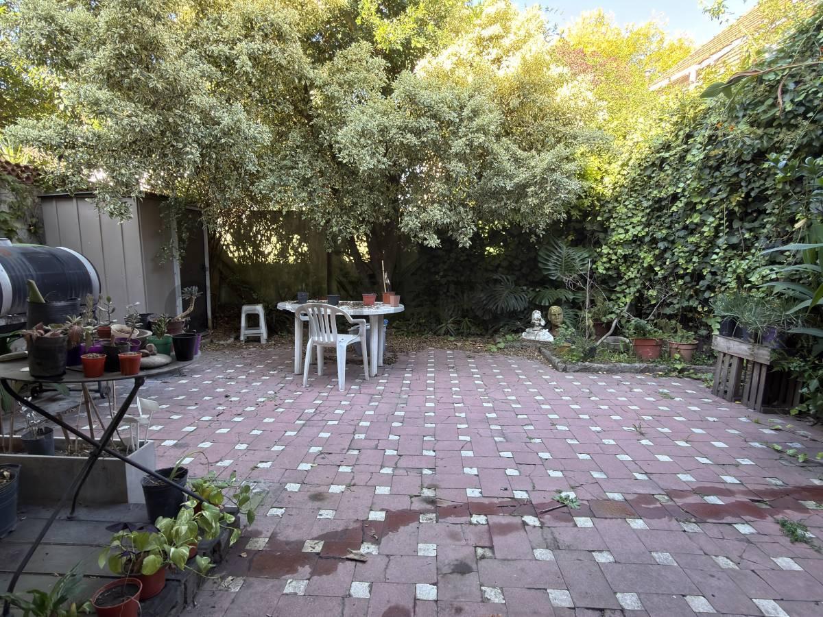 Foto de Agronomia - Excelente Casa de 5 ambientes con hermoso patio/fondo, imagen 2