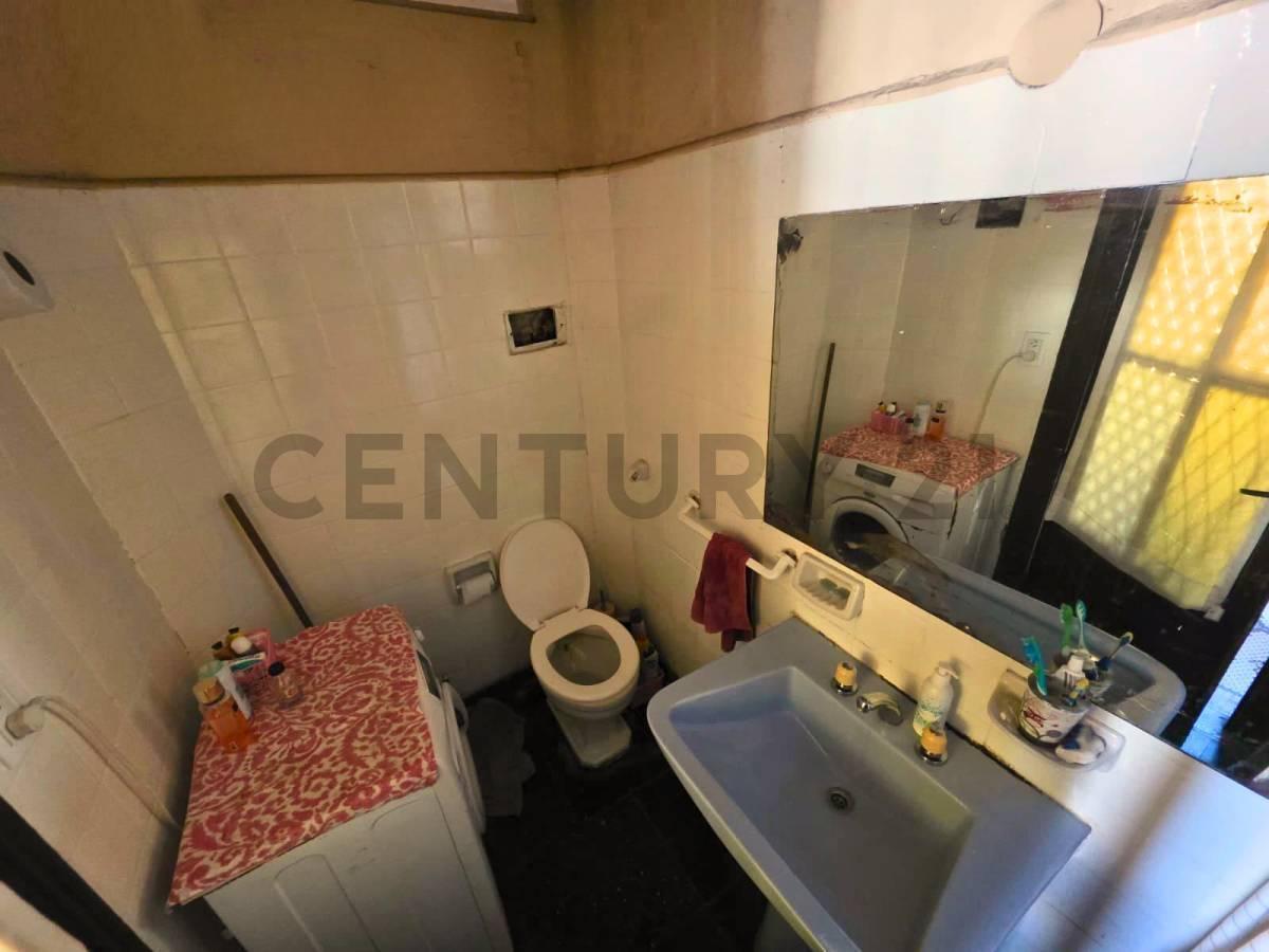 Foto de Venta - Departamento 3 ambientes – Balvanera – 63 m² – Luminoso – Sobre, imagen 3
