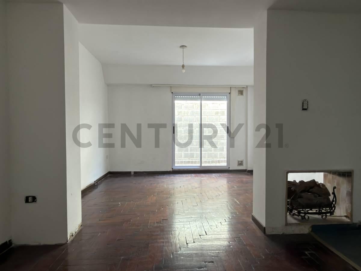 Foto de Villa Devoto- Departamento 3 ambientes con 2 patios-, imagen 2