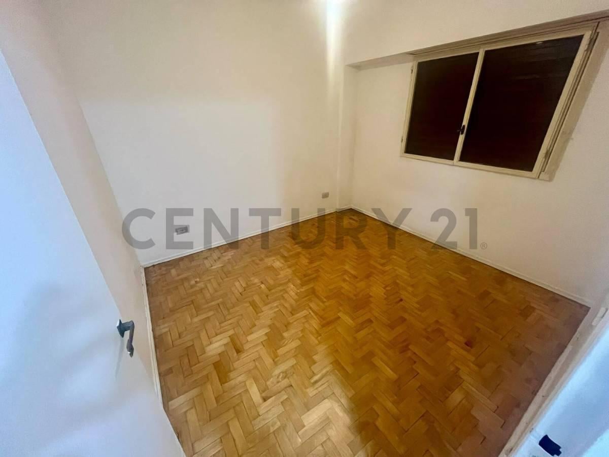 Foto de 2 Ambientes Reciclado a Nuevo con Balcón Francés – Caballito Norte, imagen 3