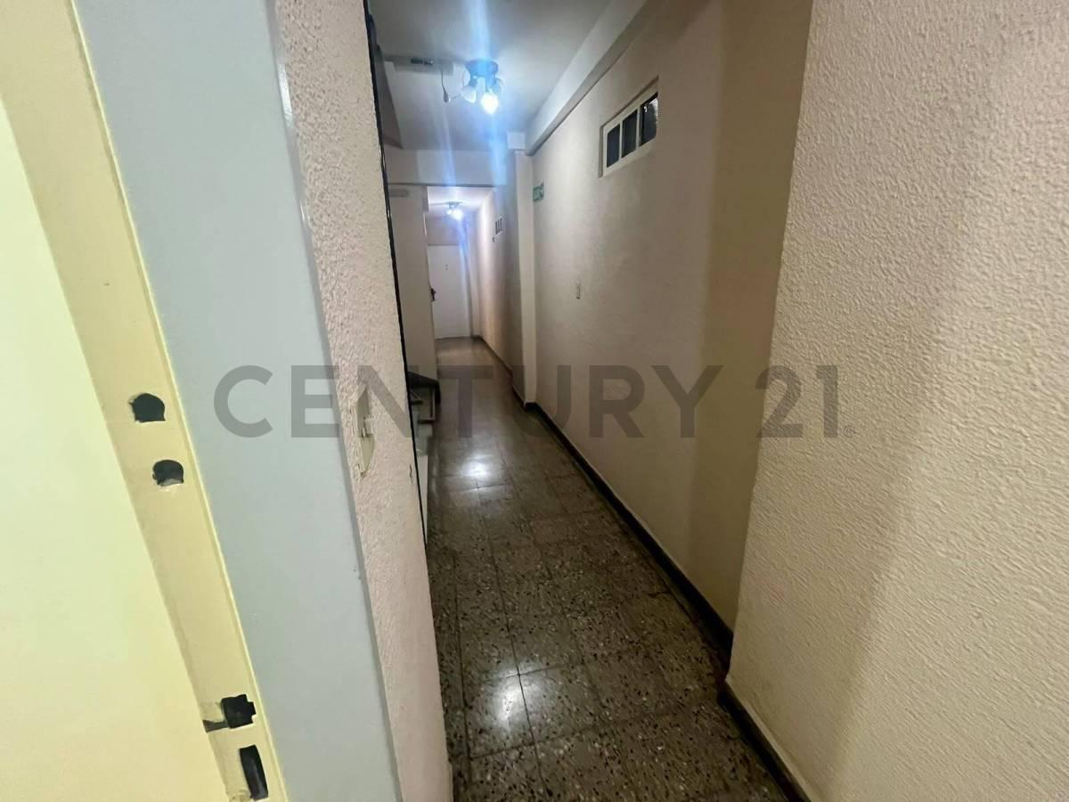 Foto de 2 Ambientes Reciclado a Nuevo con Balcón Francés – Caballito Norte, imagen 5