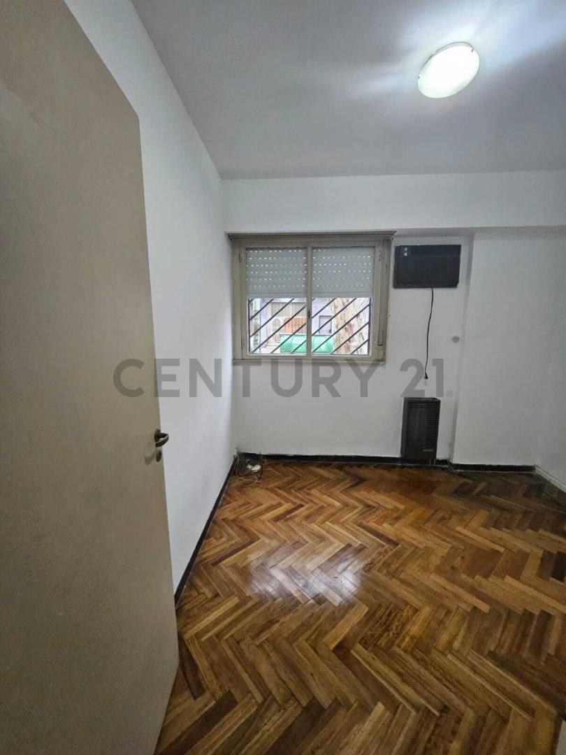 Foto de VENTA FLORESTA 3AMB APTO CREDITO PERMUTA, imagen 2