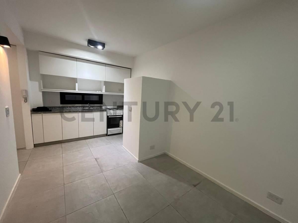 Foto de 2 AMBIENTES A ESTRENAR CON BALCÓN Y PARRILLA – PLANTA BAJA - FLORES, imagen 5