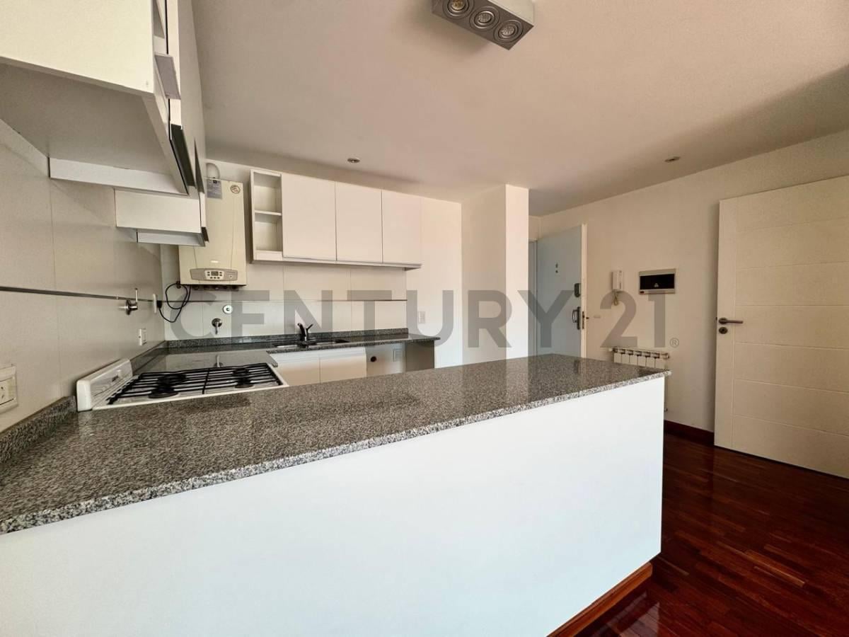 Foto de Alquiler de Bellisimo Departamento 3 Ambientes con patio, terraza y, imagen 3