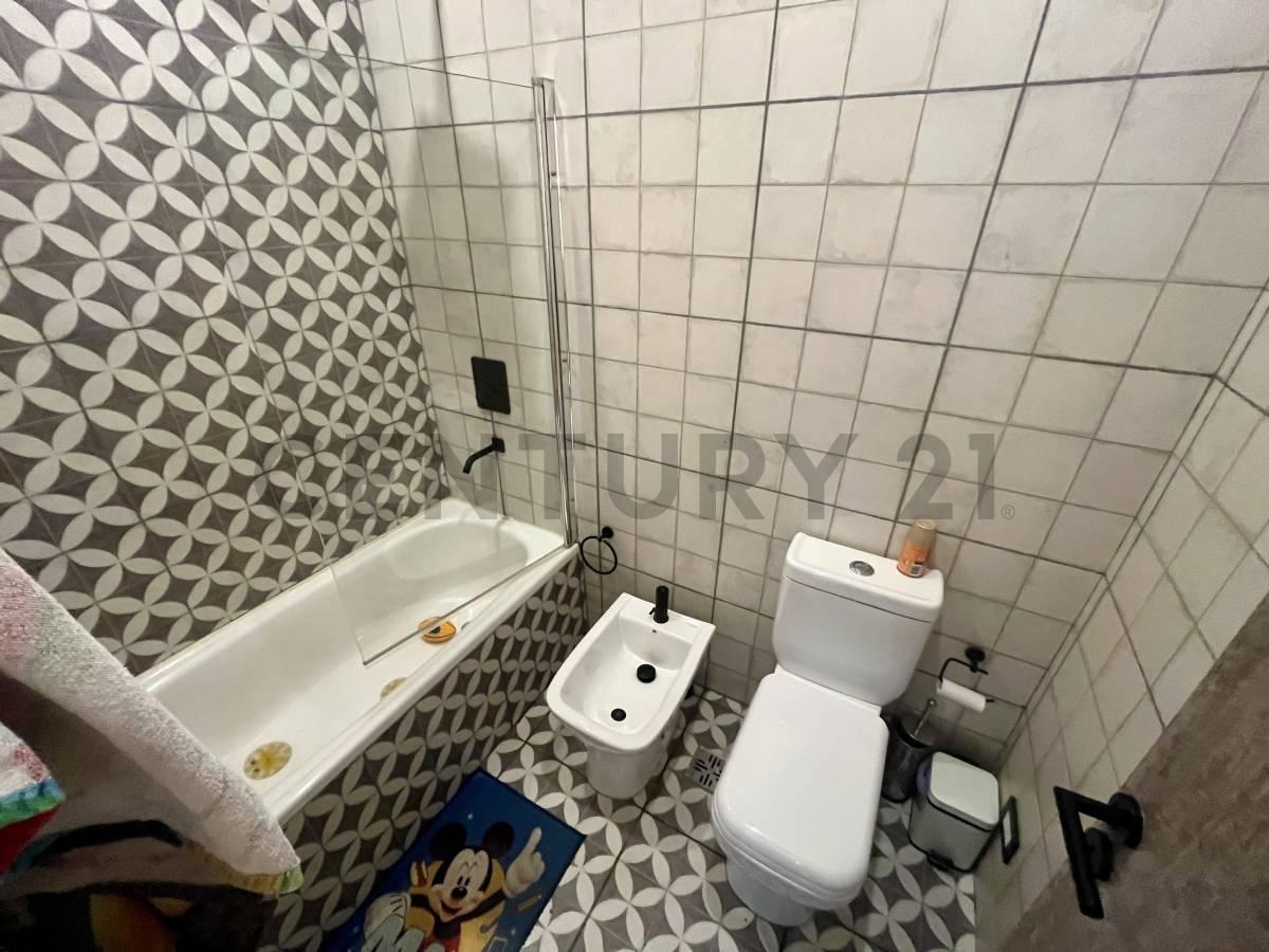 Foto de PH tipo casa riciclado a nuevo - Sin expensas - San Cristobal, imagen 4