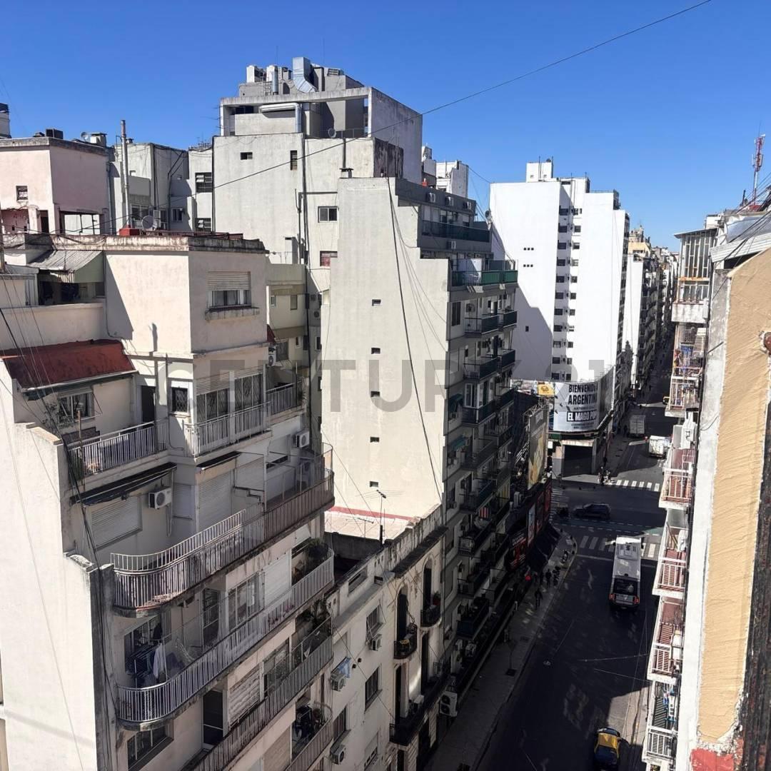 Foto de Oficina a la Venta con Baño Privado y balcón Aterrazado - San Nicolas, imagen 1