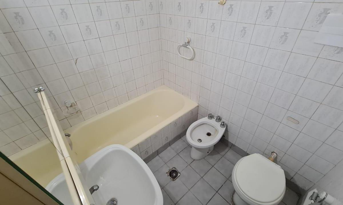 Av Segurola Al 1100 - Excelente PH 4 Amb. Patio Terraza Parrilla 3