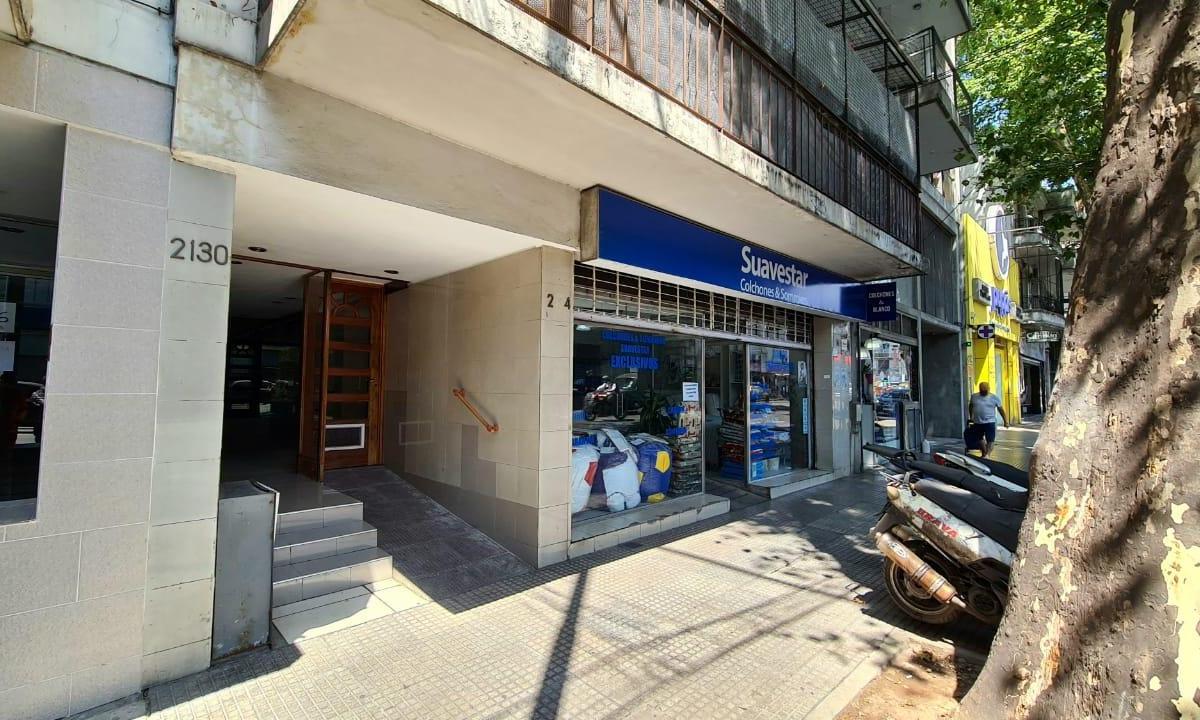 Av San Martín Al 2100 - Dto. 3 Amb. con Balcón 2
