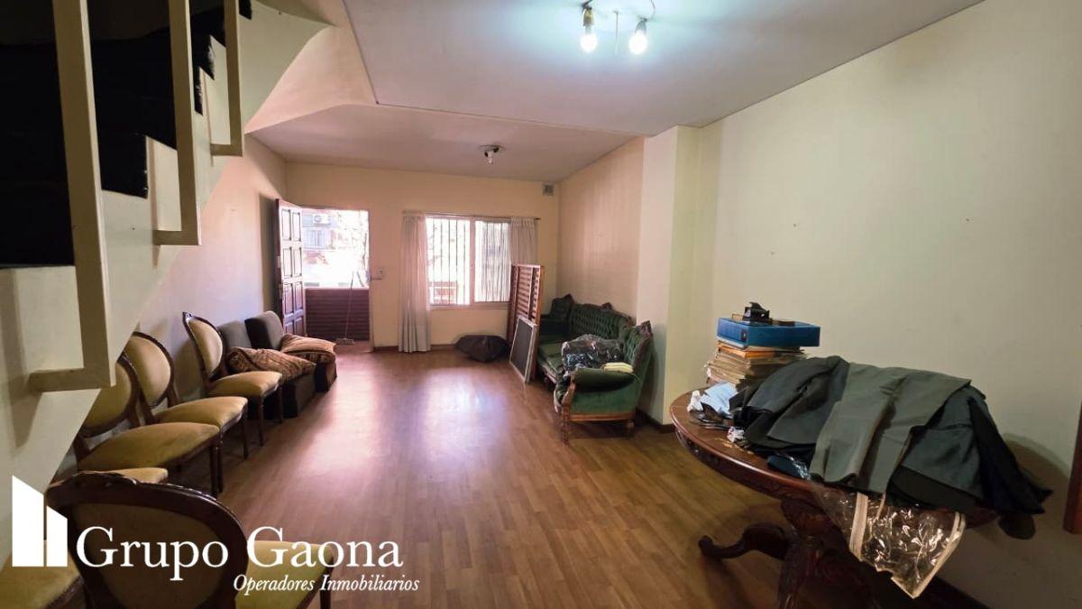 Foto de Bogota 3713 - Duplex 4 Amb. Jardín y Triple Cochera, imagen 5
