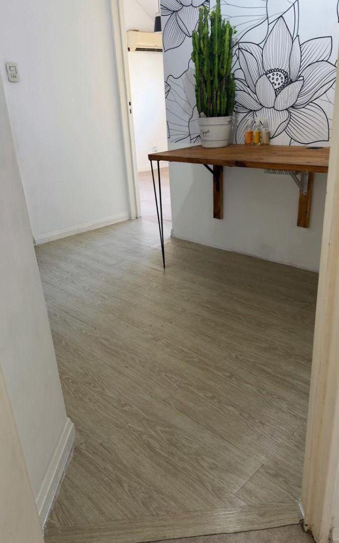 Foto de Alquiler departamento 3 ambientes con balcón y vista abierta - Parque, imagen 3