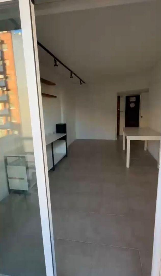 Foto de Alquiler Departamento 3 Ambientes con Balcón y Vista Abierta - Parque, imagen 3