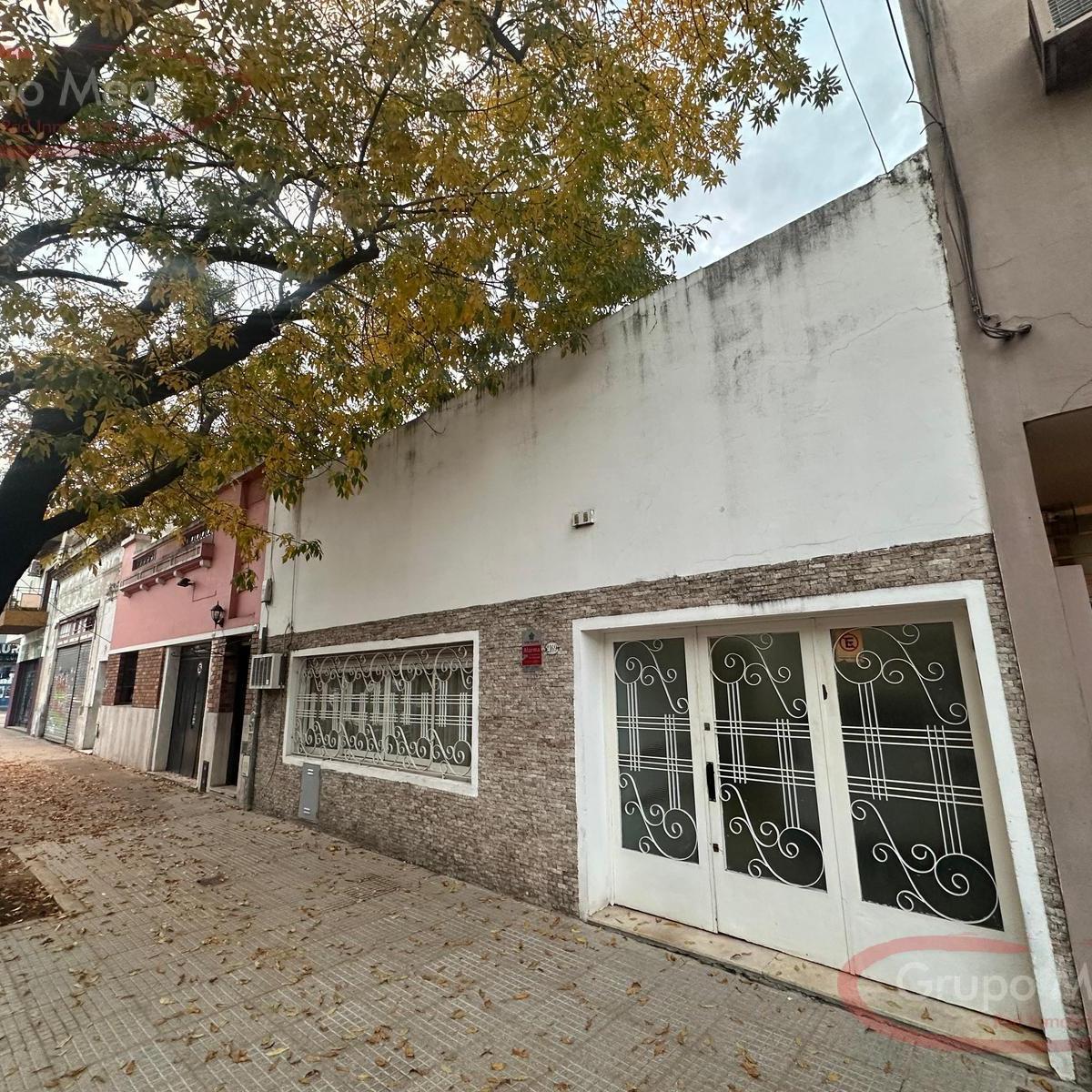 Casa en Lote Propio 4 Amb Gge Patio Jardin Tza 1