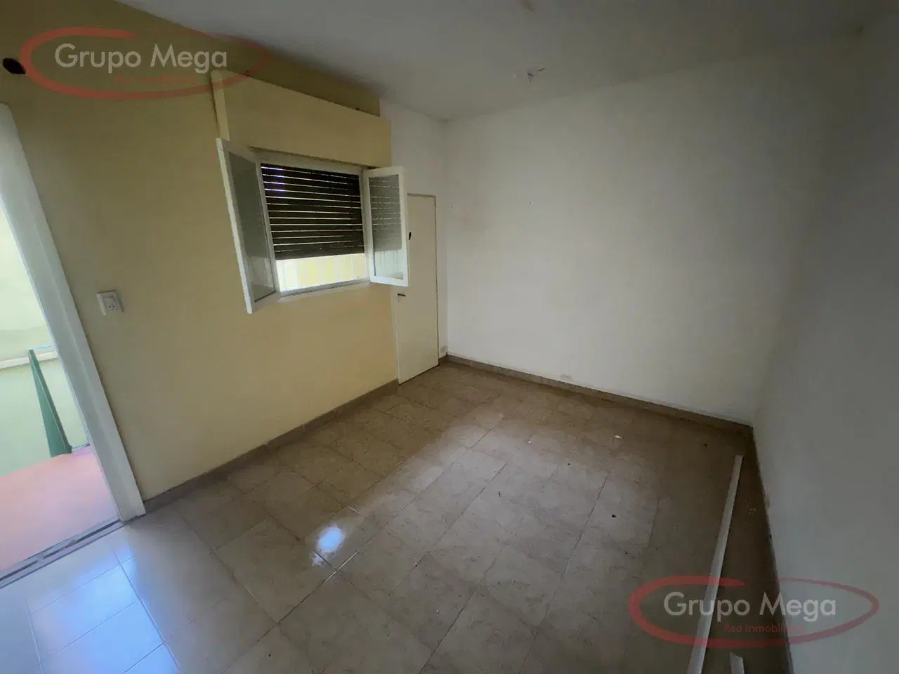 Casa con local, actividad comercial o vivienda 5