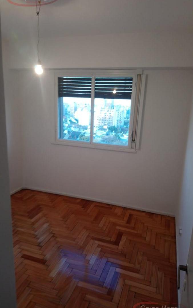 Foto de Depto 2 amb frente con balcon muy bueno, imagen 3