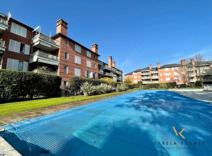 Departamento en venta en  Jardines de San Isidro 3