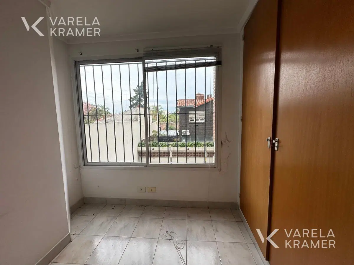 Oficina en venta en Martínez 5
