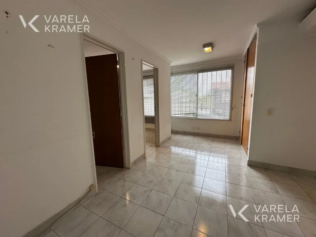 Oficina en venta en Martínez 1