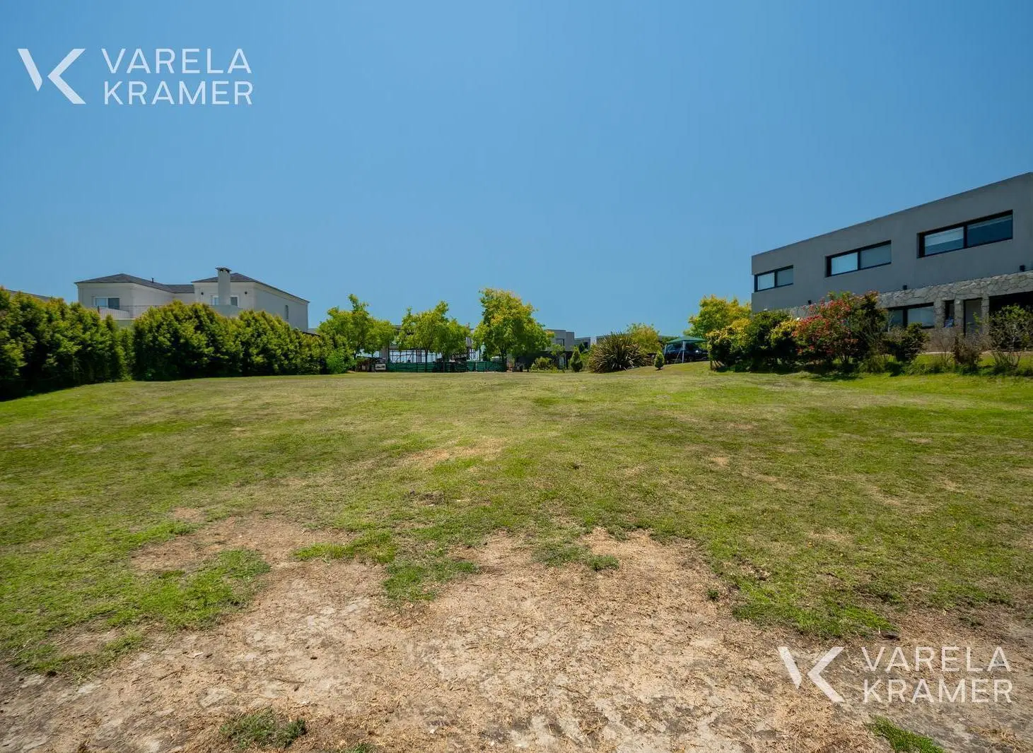 Terreno en Venta Barrio Marinas Puertos del Lago 3