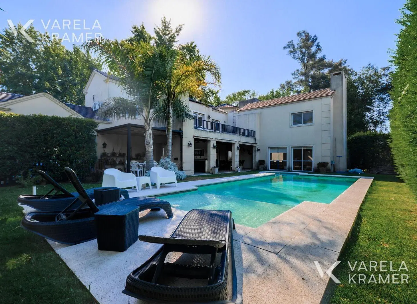 Casa en Venta en Pilar 3
