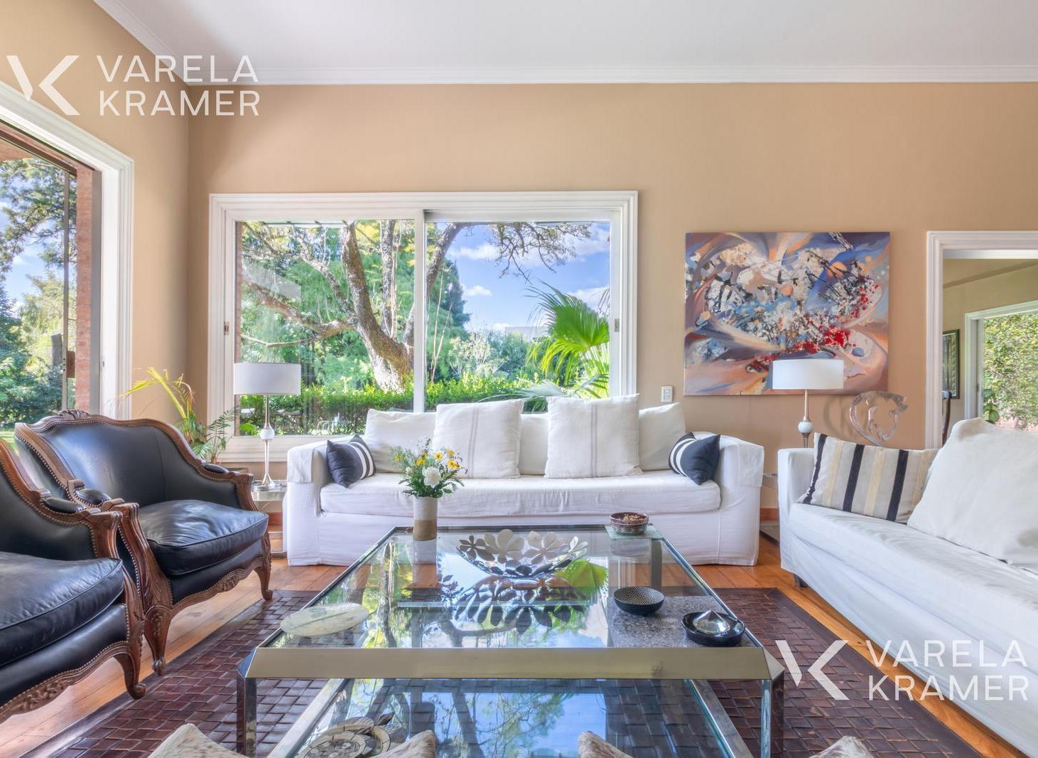 Casa en Venta en Lomas de San Isidro