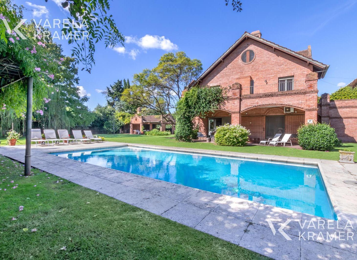 Casa en Venta en Lomas de San Isidro