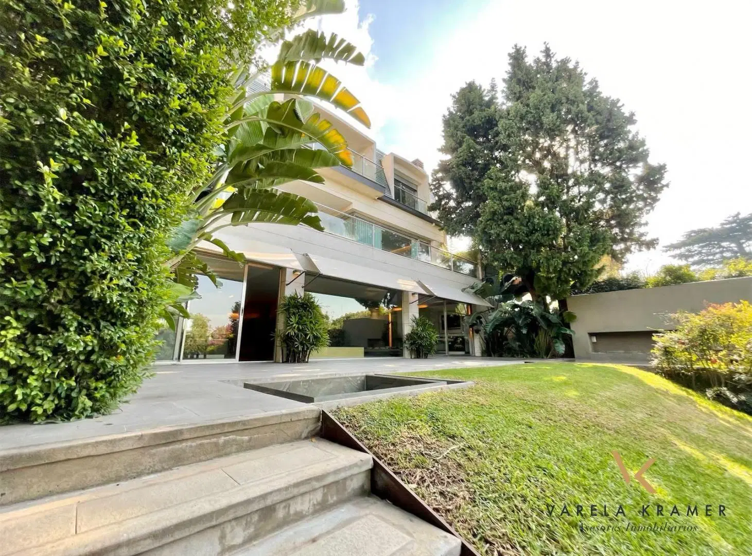 CASA EN VENTA EN LA LUCILA, VICENTE LOPEZ 2