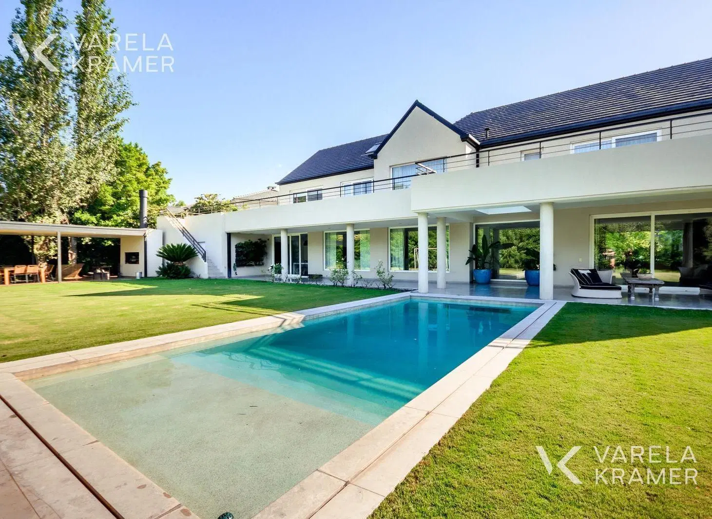 Casa en Venta en Ayres de Pilar 4