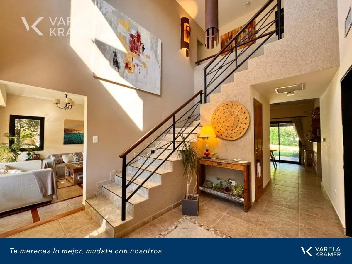 Casa en Venta en Barrio Privado Santa Silvina 2