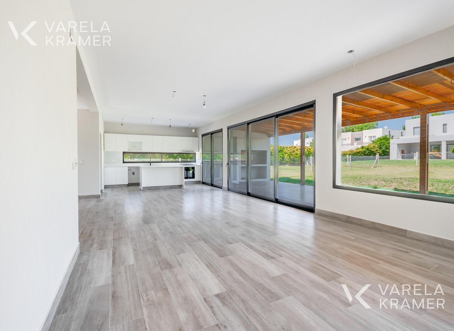 Foto de Casa en Venta en Pilar del Este, imagen 3