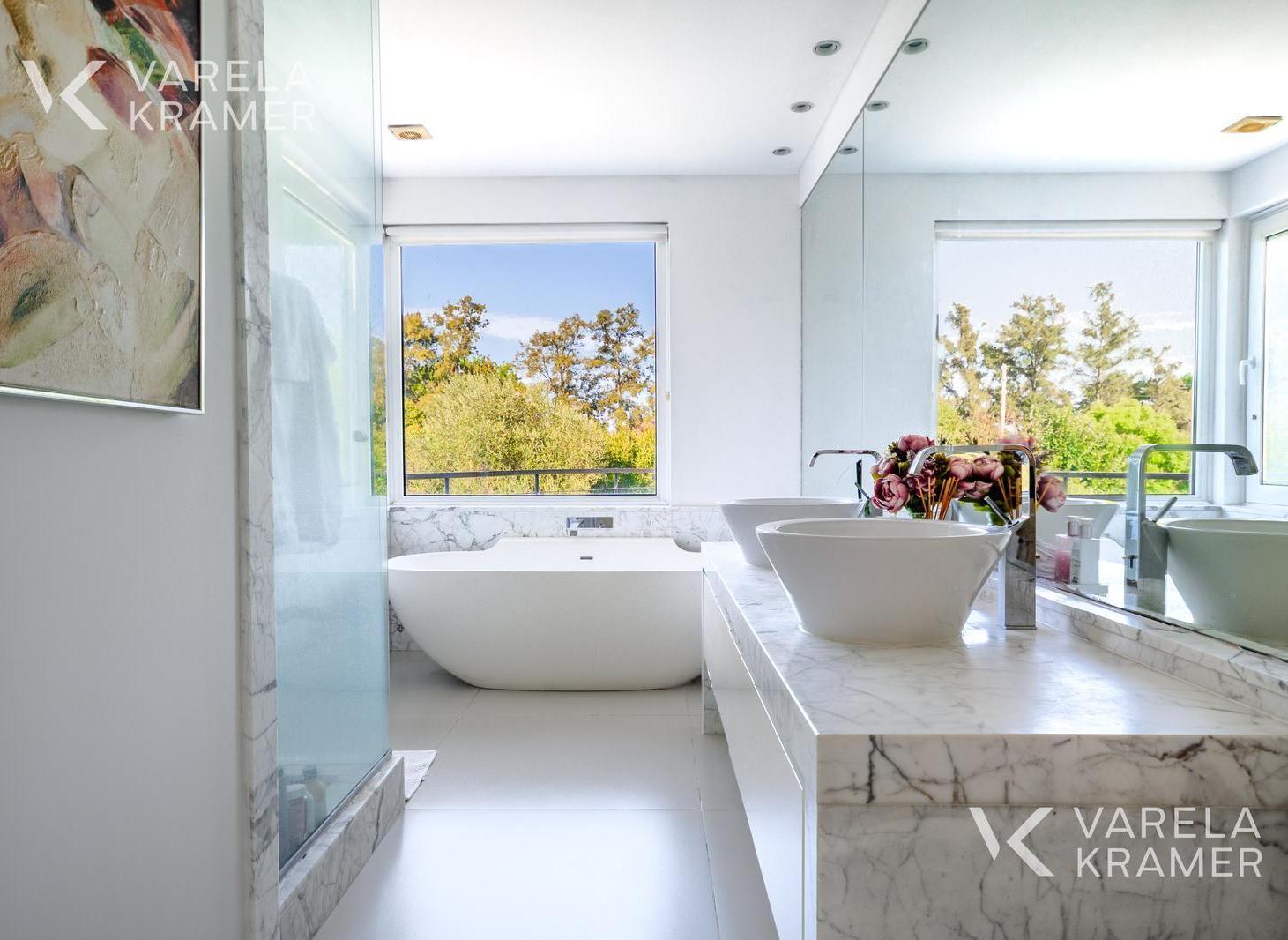 Foto de Casa en Venta en Ayres de Pilar, imagen 3