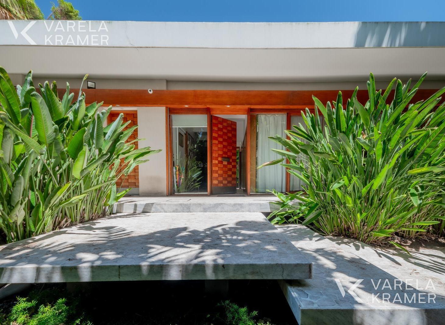 Foto de Casa en Venta en Olivos, imagen 2